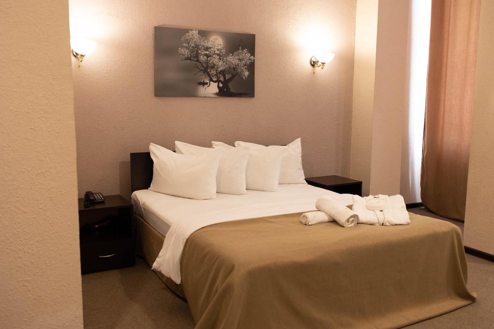 Richmind Hotel Vagharshapat Luaran gambar