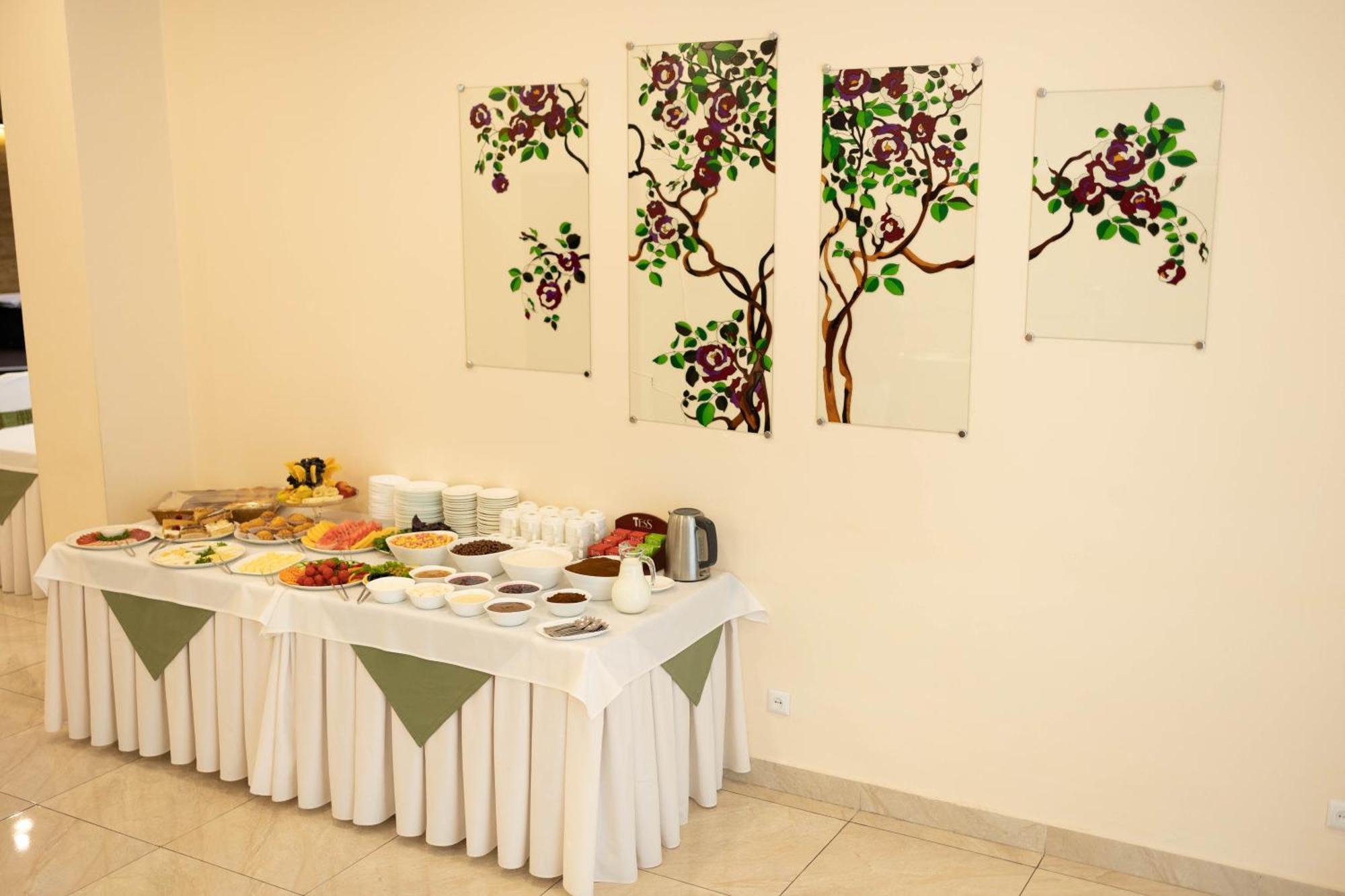 Richmind Hotel Vagharshapat Luaran gambar