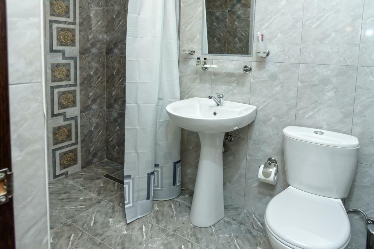 Richmind Hotel Vagharshapat Luaran gambar