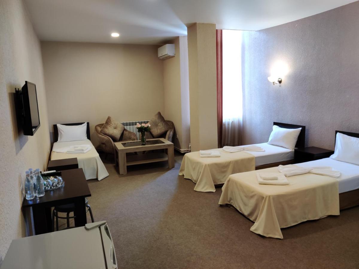 Richmind Hotel Vagharshapat Luaran gambar