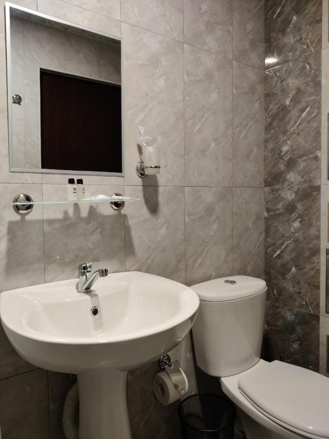Richmind Hotel Vagharshapat Luaran gambar